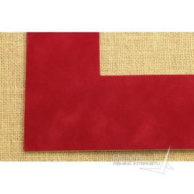 Raudonas aksominis pasportas 116